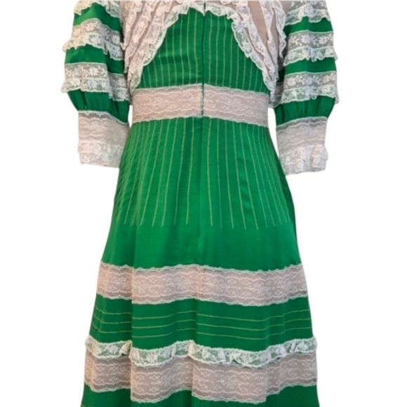 Valentino ruffled tulle and velvet MSRP $8000 silk midi dress, Emerald Green NWT - Picture 7 of 13